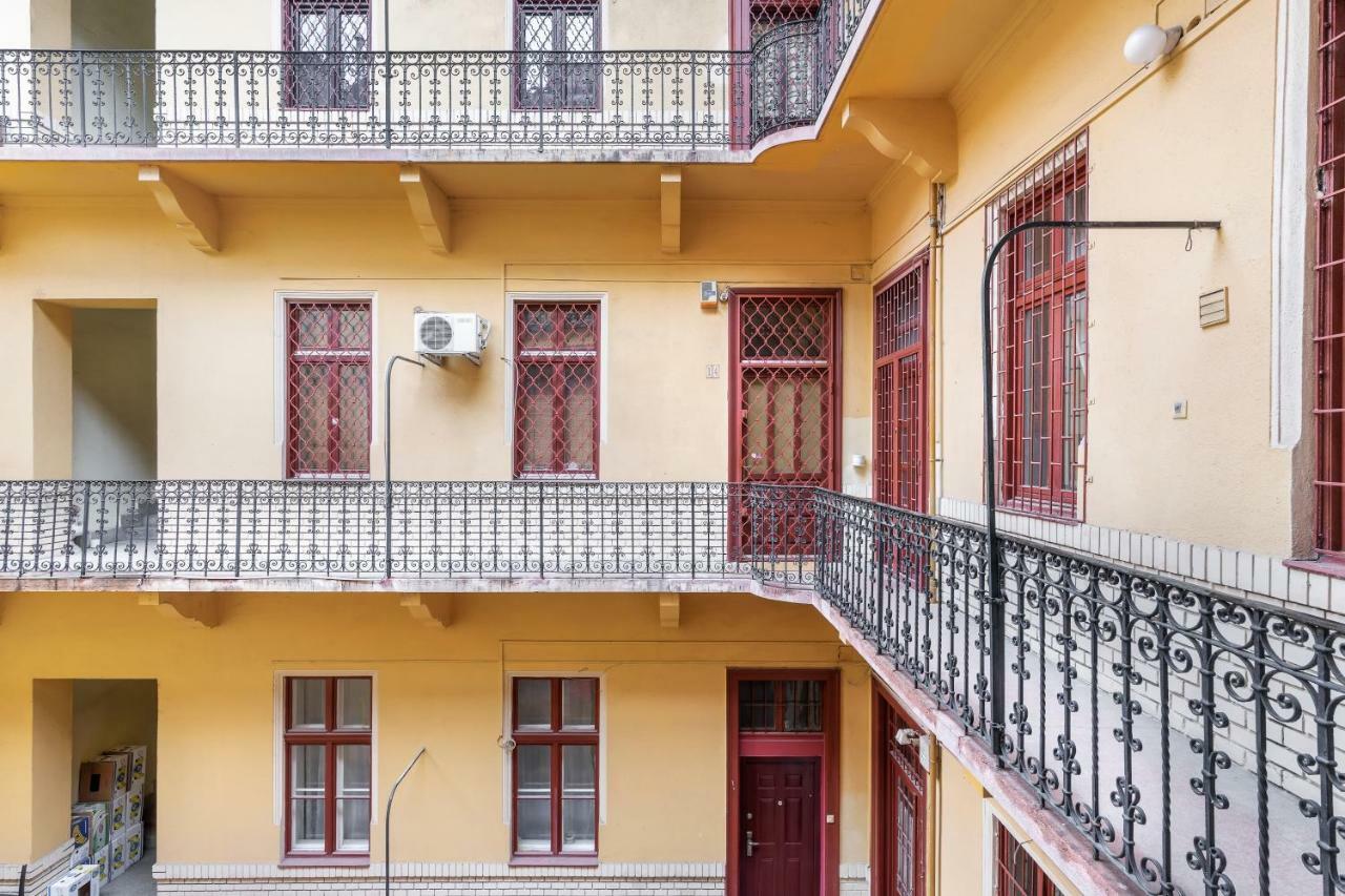 Spacious Victorian Residence By Grand Boulevard Budapest Ngoại thất bức ảnh